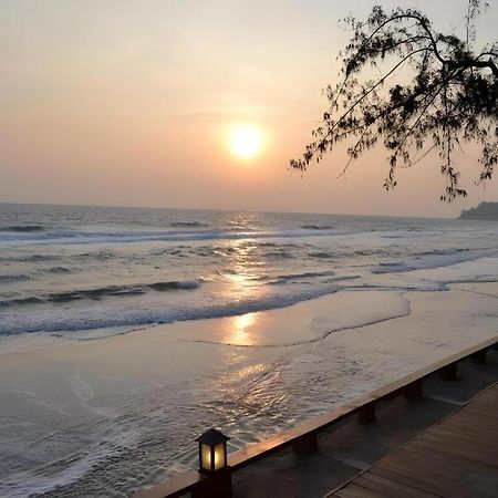 Baan Talay Dao Resort HHQ Buitenkant foto