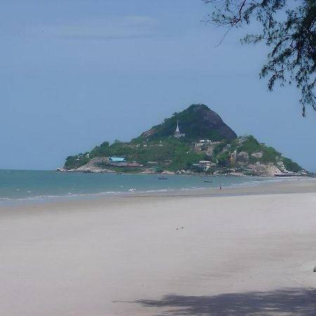 Baan Talay Dao Resort HHQ Buitenkant foto