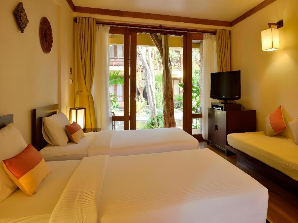 Baan Talay Dao Resort HHQ Buitenkant foto