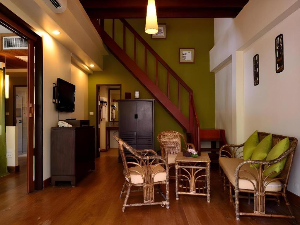 Baan Talay Dao Resort HHQ Buitenkant foto