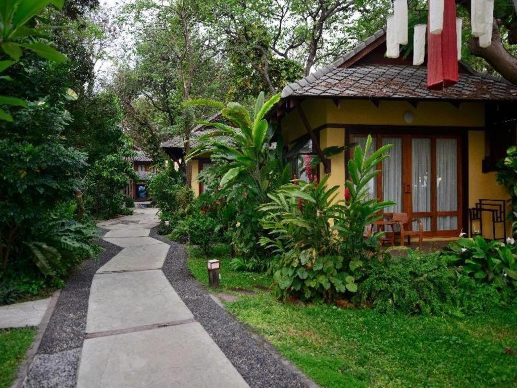 Baan Talay Dao Resort HHQ Buitenkant foto