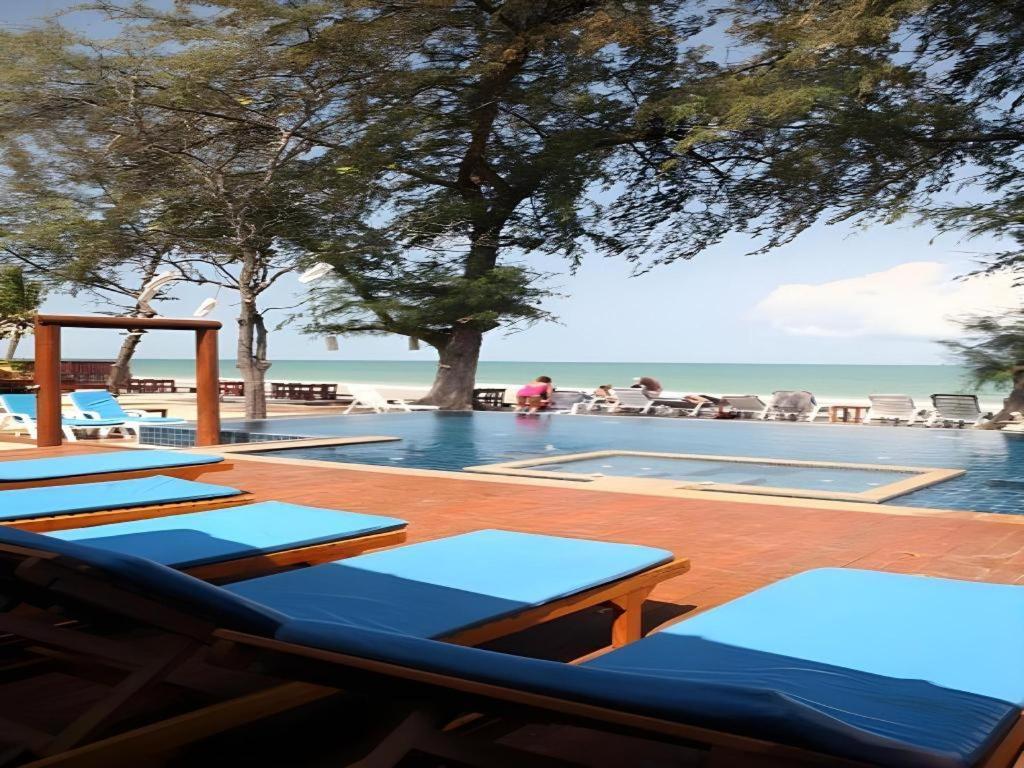Baan Talay Dao Resort HHQ Buitenkant foto